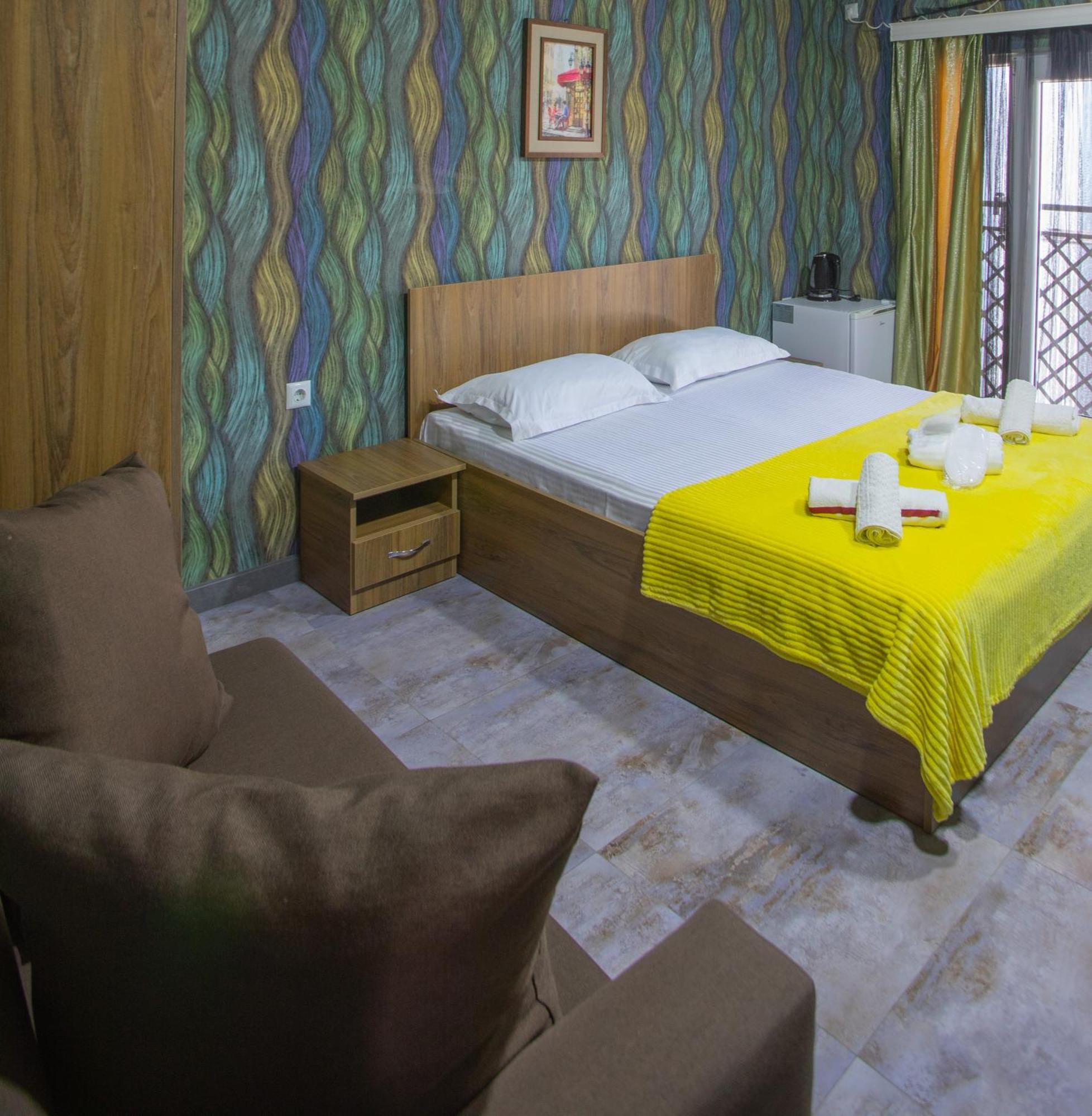 Hotel Homeland Batumi Exterior foto