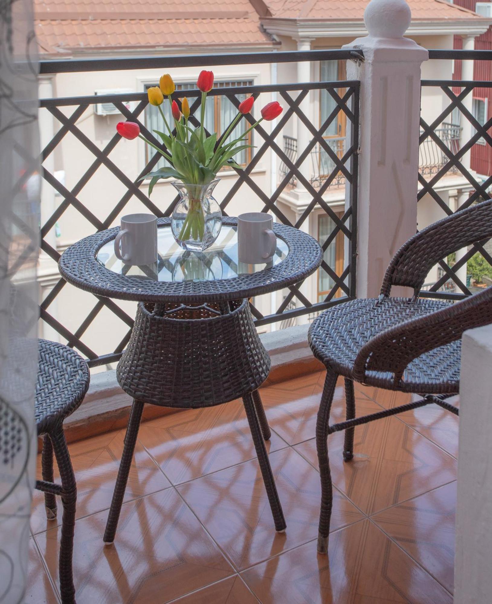 Hotel Homeland Batumi Exterior foto