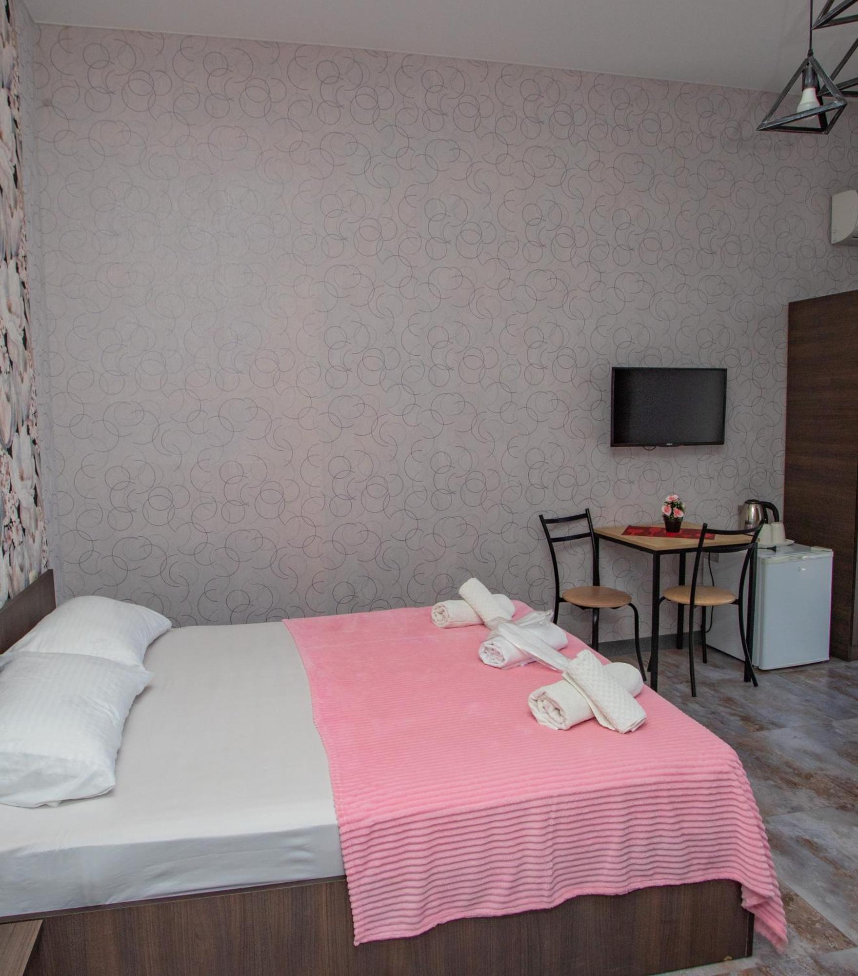 Hotel Homeland Batumi Exterior foto